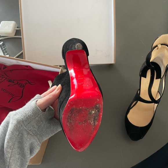 CHRISTIAN LOUBOUTIN 
MARLENALTA 150 VEAUVELOURS - Picture 4 of 6